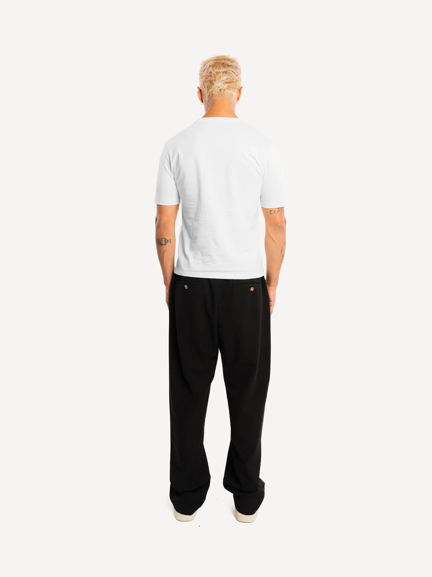 Basic Slim Fit 190gsm T-Shirt - Image 4