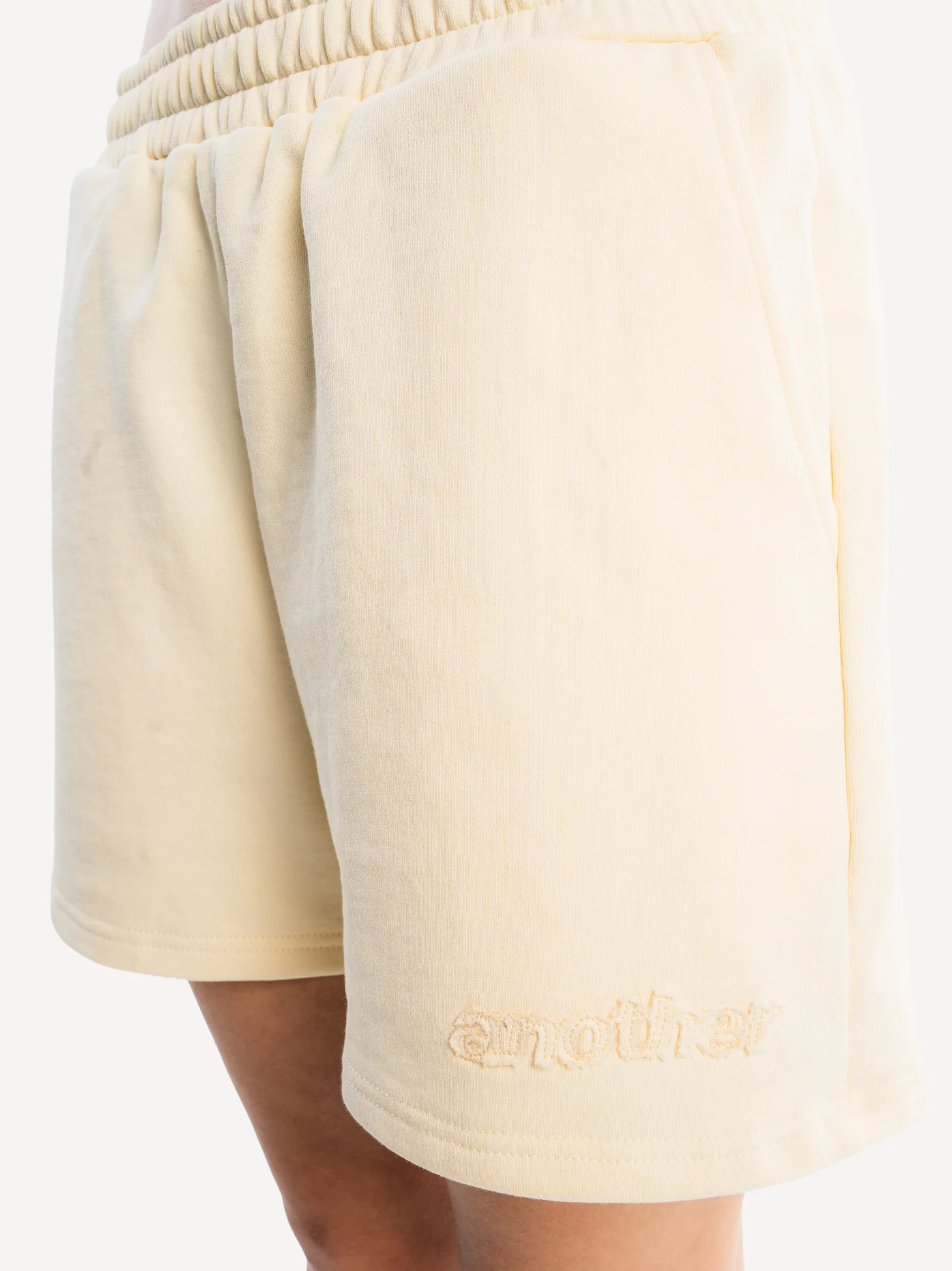 WMN Another Basic Shorts - Image 7