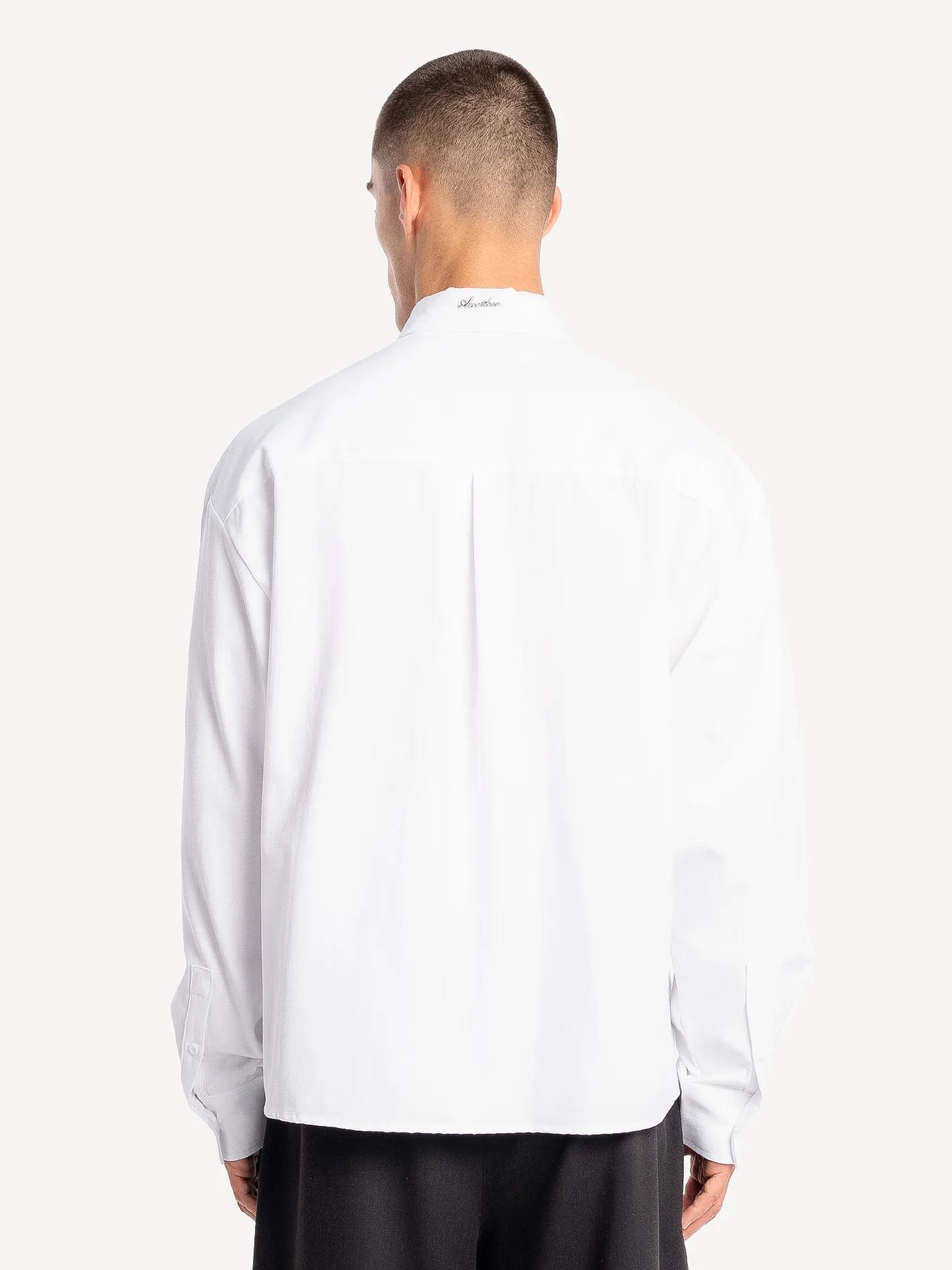 Everyday Pocket Shirt - Image 9