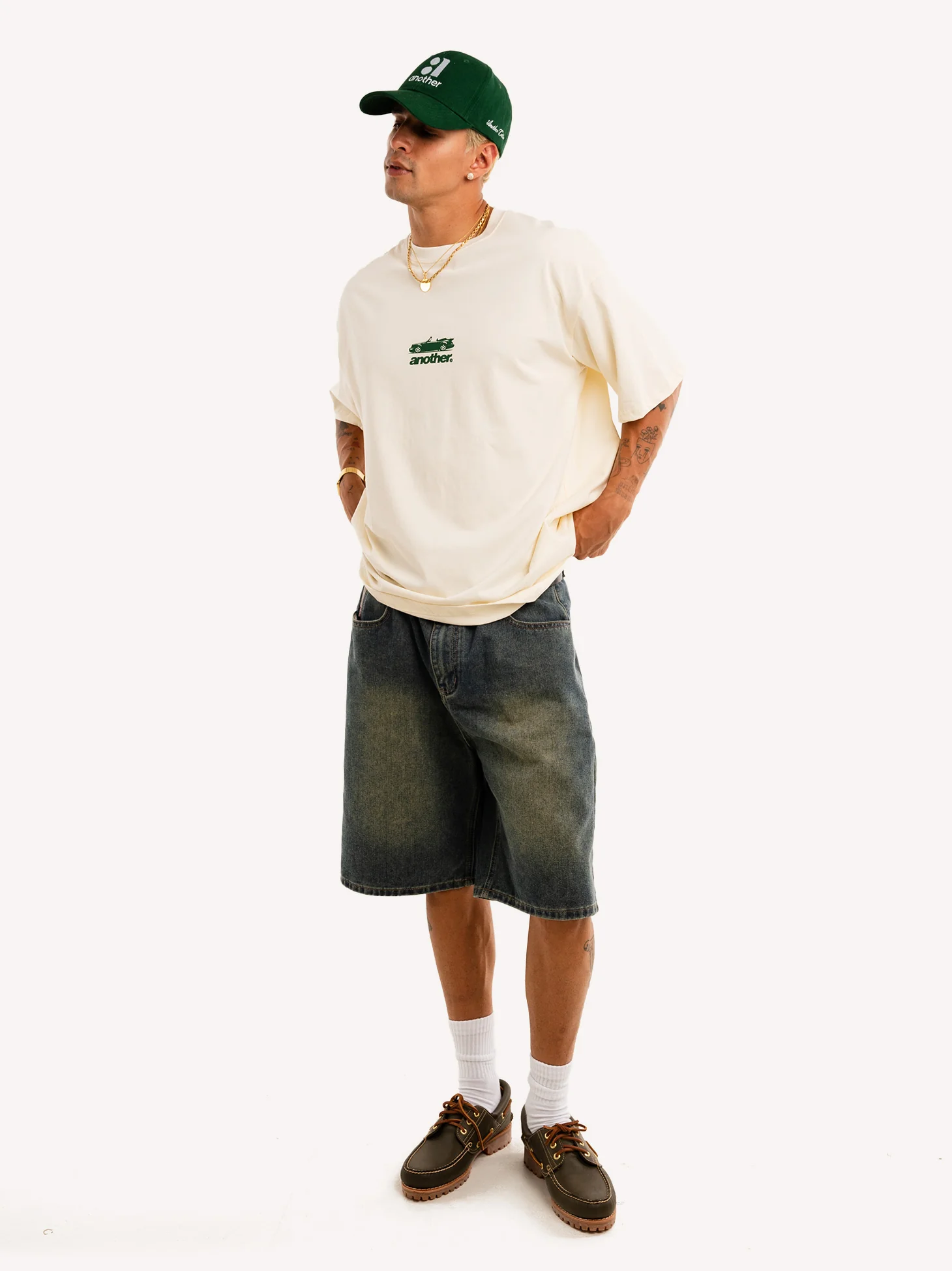 Hard Not To Look Oversized T-Shirt - Image 4
