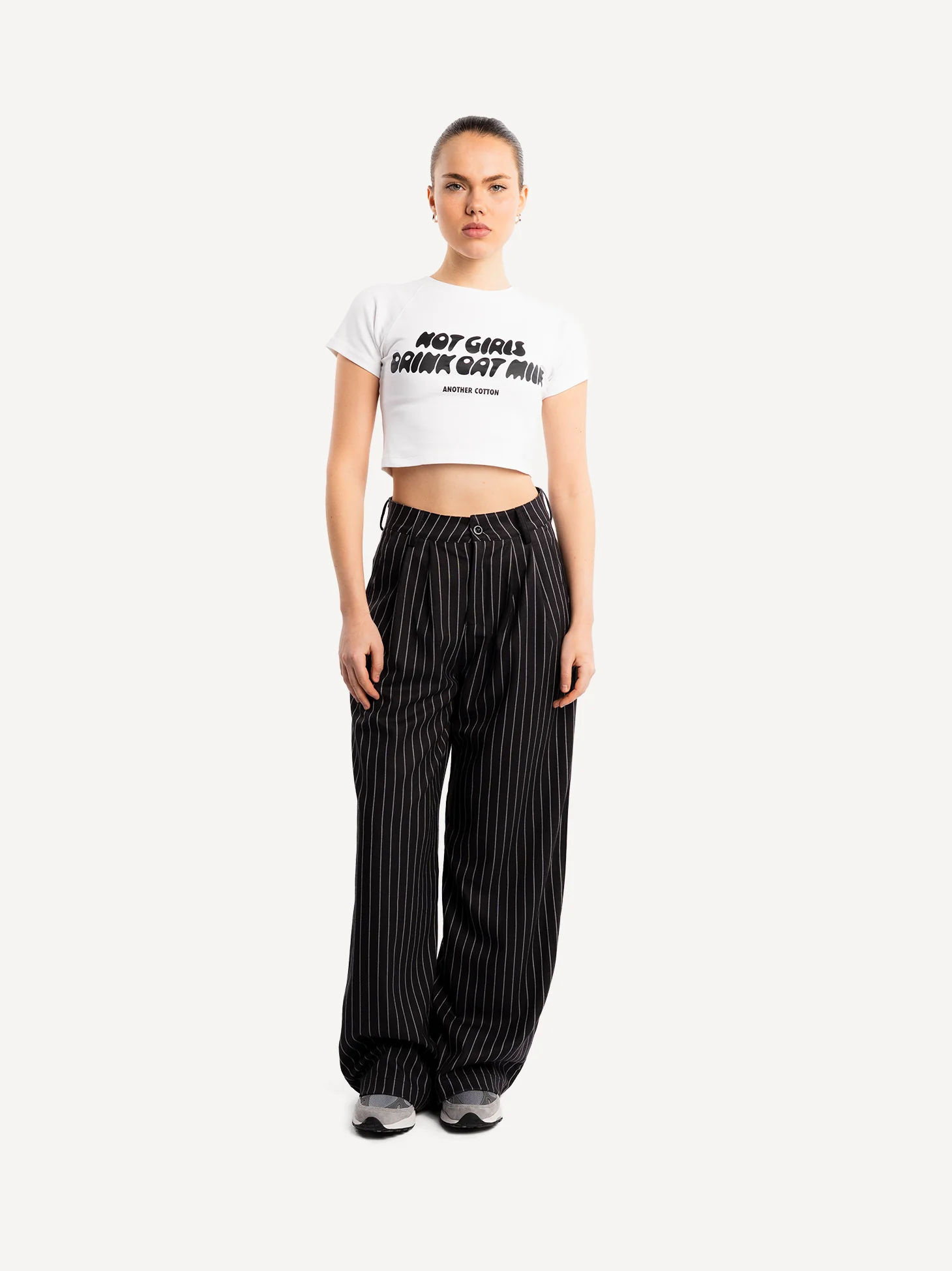Hot Girls Baby T-Shirt - Image 4