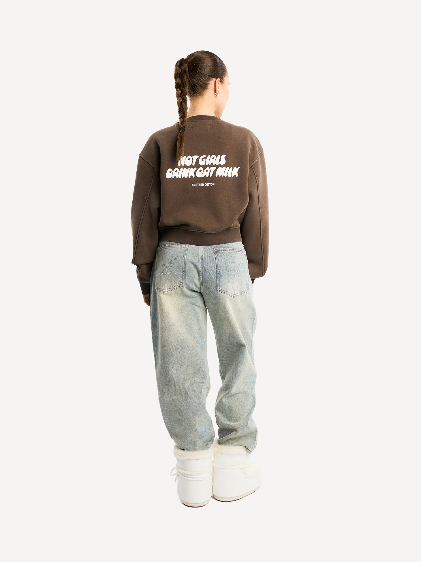Hot Girls Sweatshirt Cropped Sweatshirt - Image 4