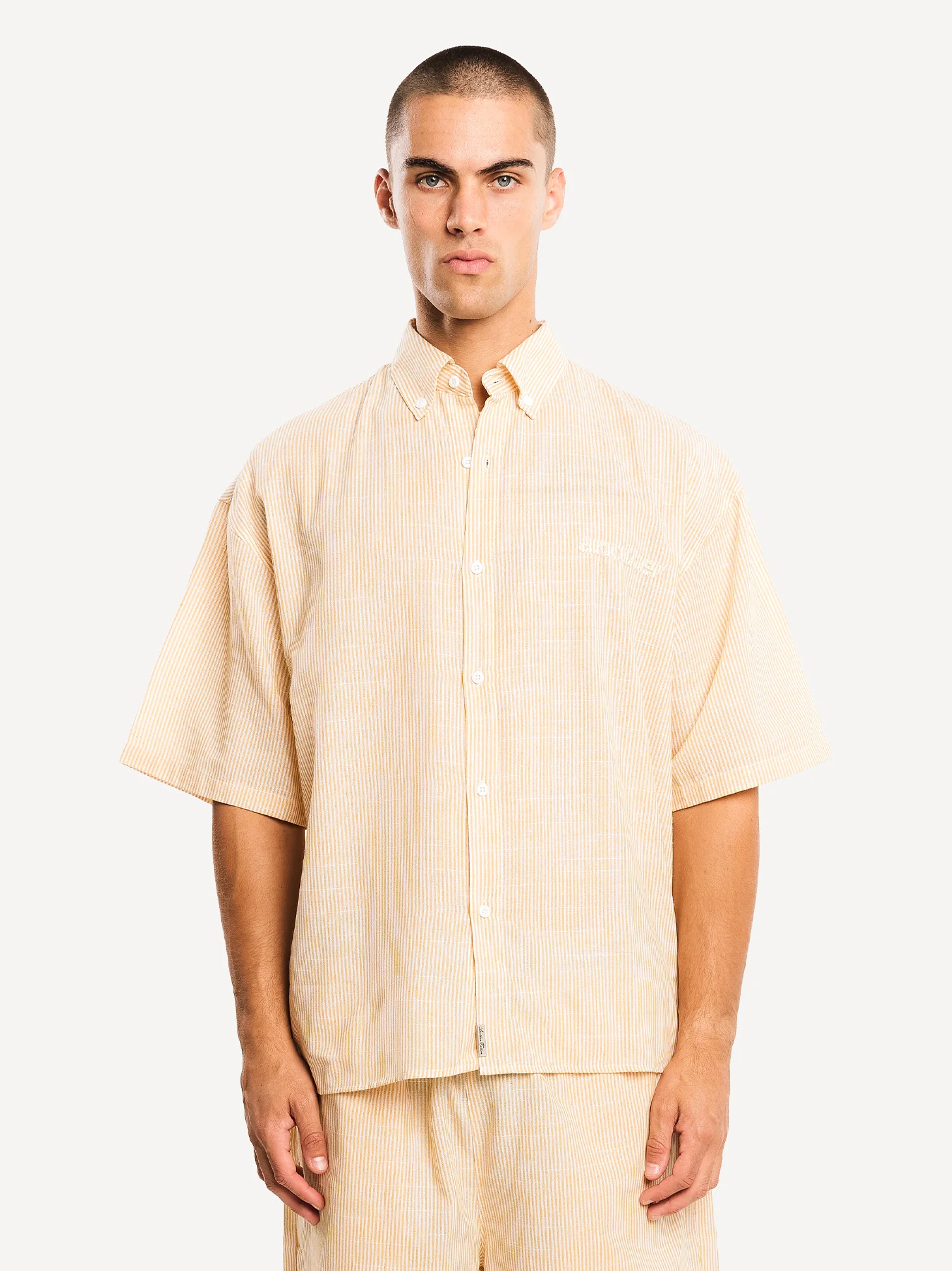The Essential Summer Short Sleeve Shirt - Image 15