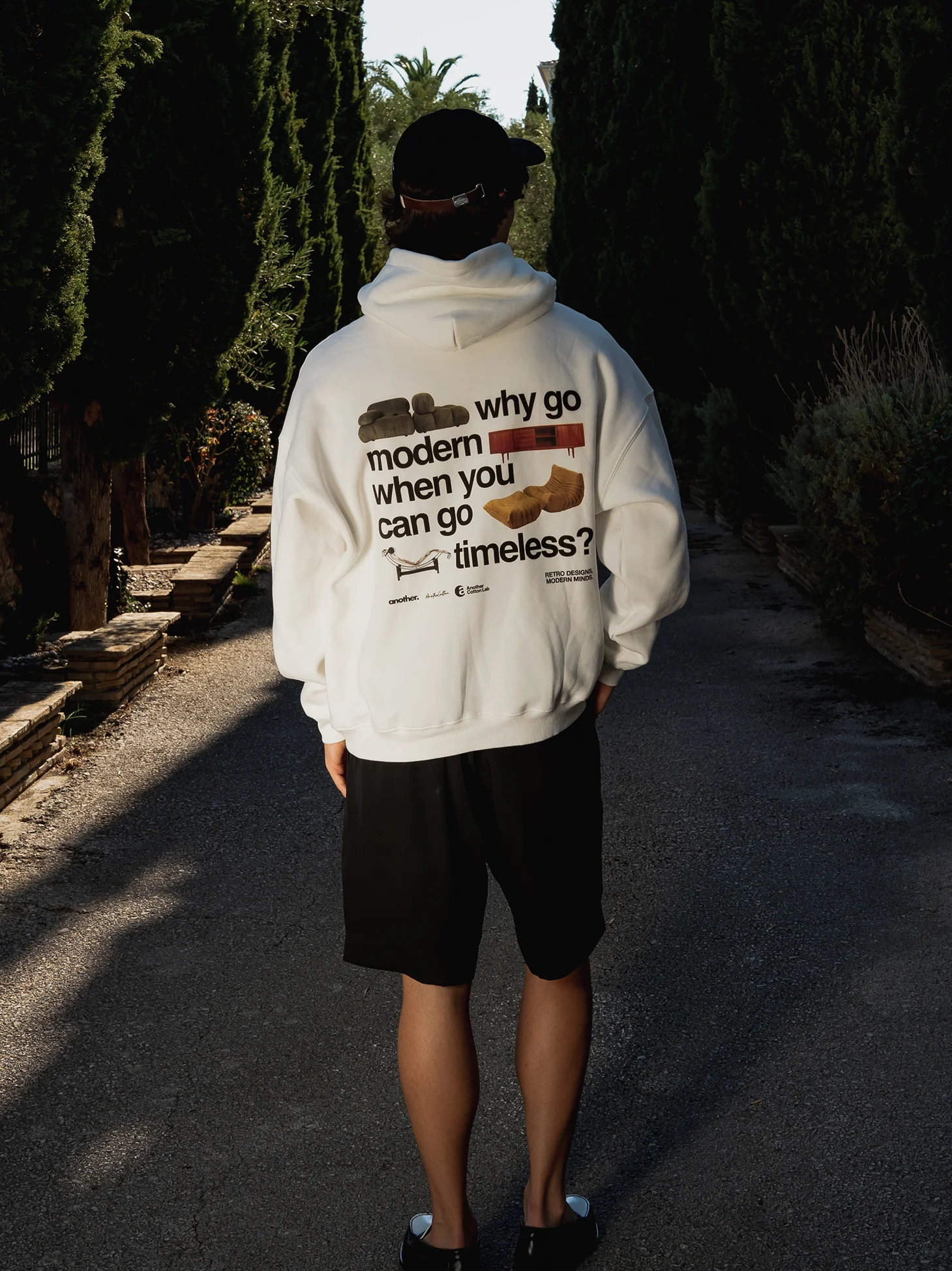 Timeless Oversized Hoodie - Image 5