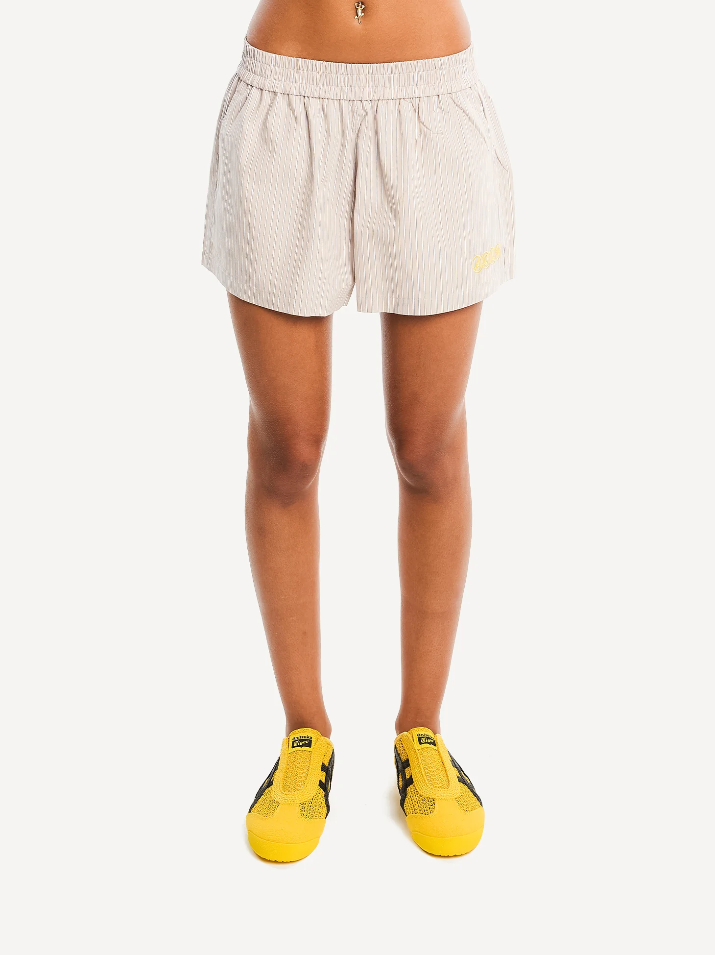 WMN Carrer Del Sol Shorts - Image 5