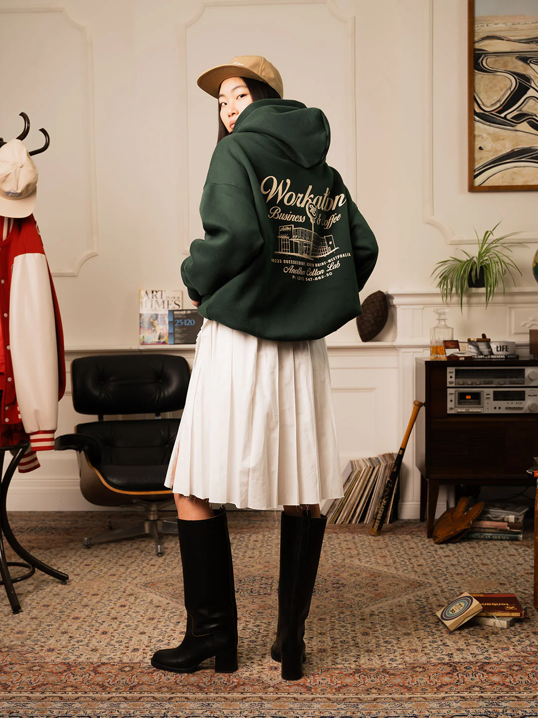 Workation Oversize Hoodie - Image 3