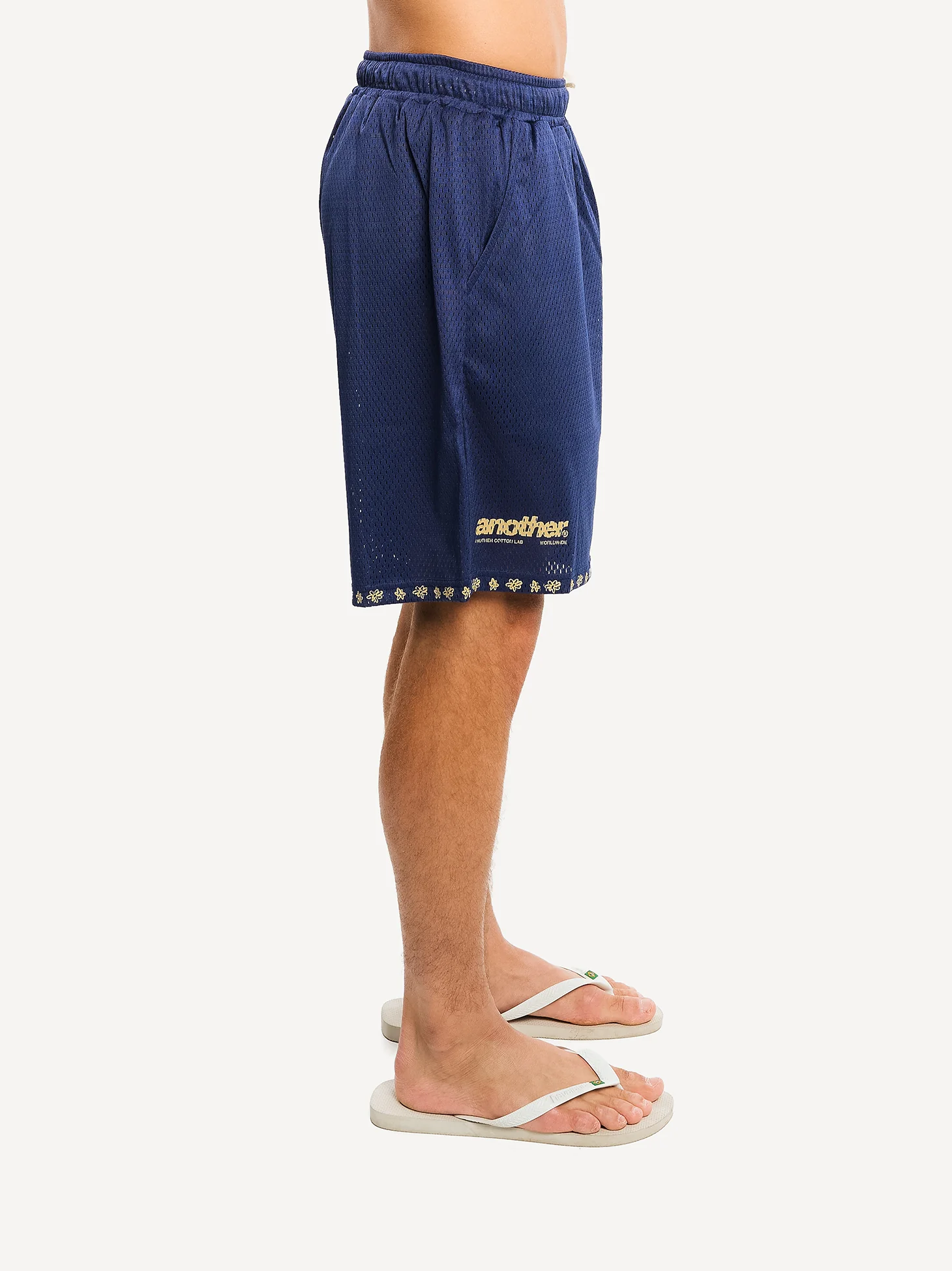 Yachting Mesh Shorts - Image 10